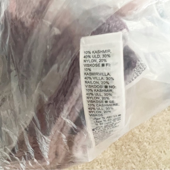 ATHLETA Cashmere Blend Daily Knit Scarf - Picture 4 of 4